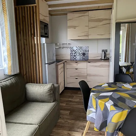 Clos Du Marais Alpstuga *