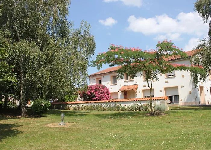 Clos Du Marais Шале Chemille-en-Anjou